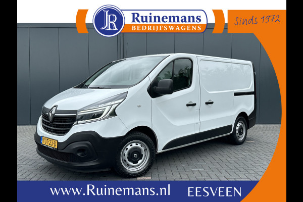 Renault Trafic 2.0 dCi 120 PK / L1H1 / 1e EIG. / 2x SCHUIFDEUR / AIRCO / CRUISE / TREKHAAK