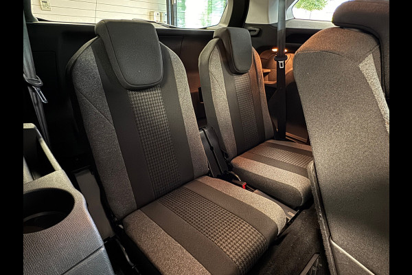 Peugeot 5008 1.2 PureTech Blue Lease Executive 7 PERSOONS AUT. CAMERA APPLE CARPLAY NAVIGATIE AIRCO CRUISE USB