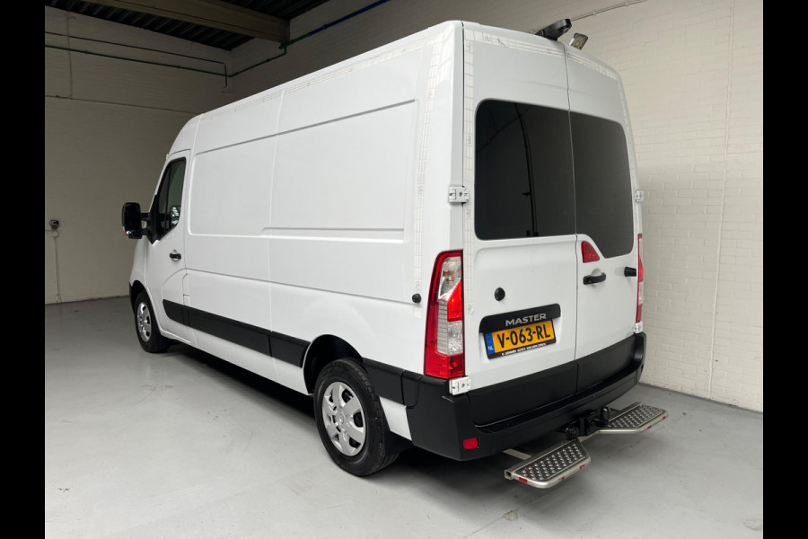 Renault Master Servicewagen T35 2.3 dCi 145pk euro6 L2H2 BOTT Inrichting, Victron omvormer, Standkachel, Trekhaak, RIJKLAARPRIJS!