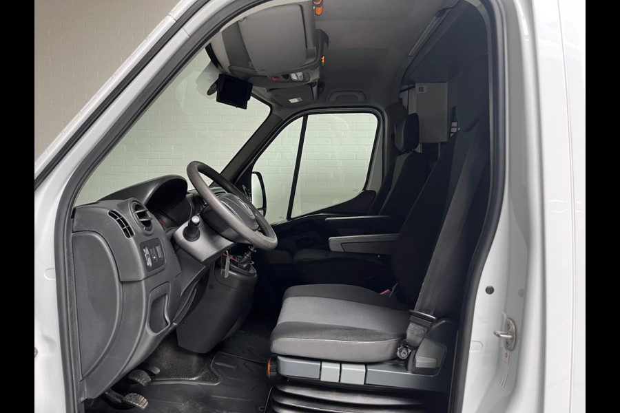Renault Master Servicewagen T35 2.3 dCi 145pk euro6 L2H2 BOTT Inrichting, Victron omvormer, Standkachel, Trekhaak, RIJKLAARPRIJS!