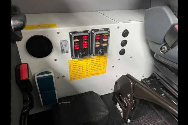 Renault Master Servicewagen T35 2.3 dCi 145pk euro6 L2H2 BOTT Inrichting, Victron omvormer, Standkachel, Trekhaak, RIJKLAARPRIJS!