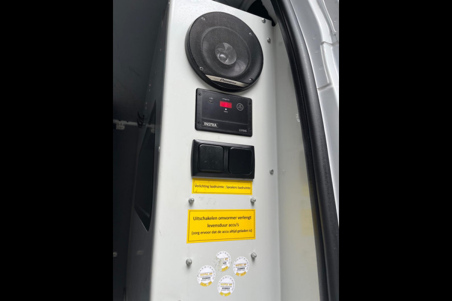 Renault Master Servicewagen T35 2.3 dCi 145pk euro6 L2H2 BOTT Inrichting, Victron omvormer, Standkachel, Trekhaak, RIJKLAARPRIJS!