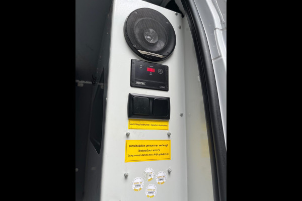 Renault Master Servicewagen T35 2.3 dCi 145pk euro6 L2H2 BOTT Inrichting, Victron omvormer, Standkachel, Trekhaak, RIJKLAARPRIJS!