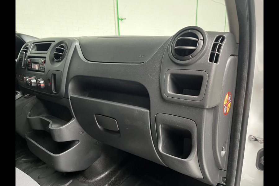 Renault Master Servicewagen T35 2.3 dCi 145pk euro6 L2H2 BOTT Inrichting, Victron omvormer, Standkachel, Trekhaak, RIJKLAARPRIJS!