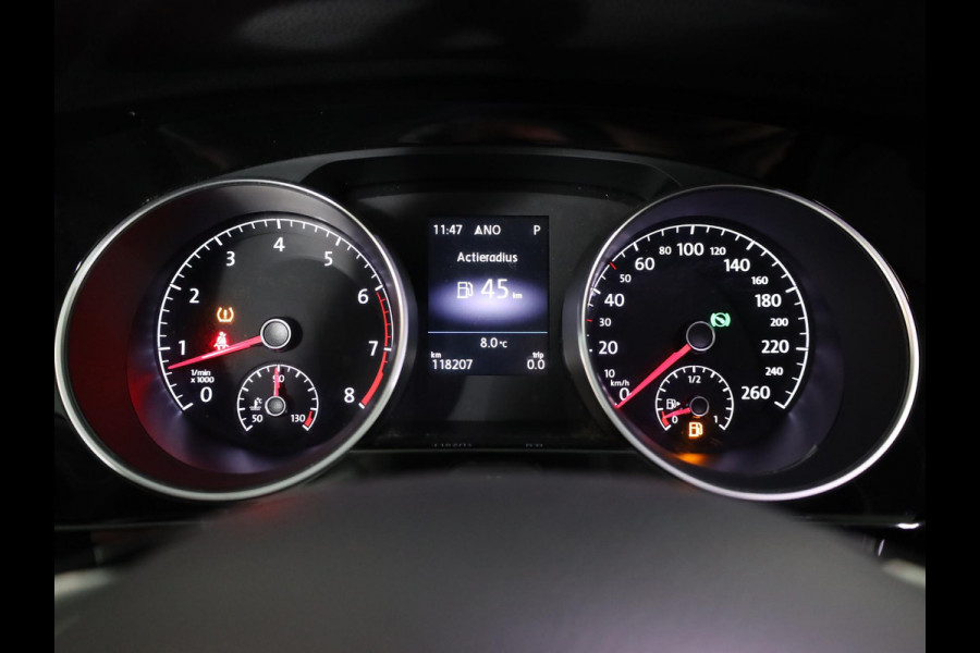 Volkswagen Touran 1.4 TSI Highline Edition R 7p 150pk DSG| Navi| Trekhaak| Alarm|Camera| 17'LM-velgen