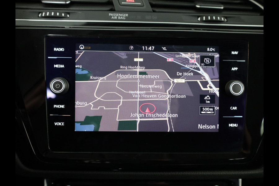 Volkswagen Touran 1.4 TSI Highline Edition R 7p 150pk DSG| Navi| Trekhaak| Alarm|Camera| 17'LM-velgen