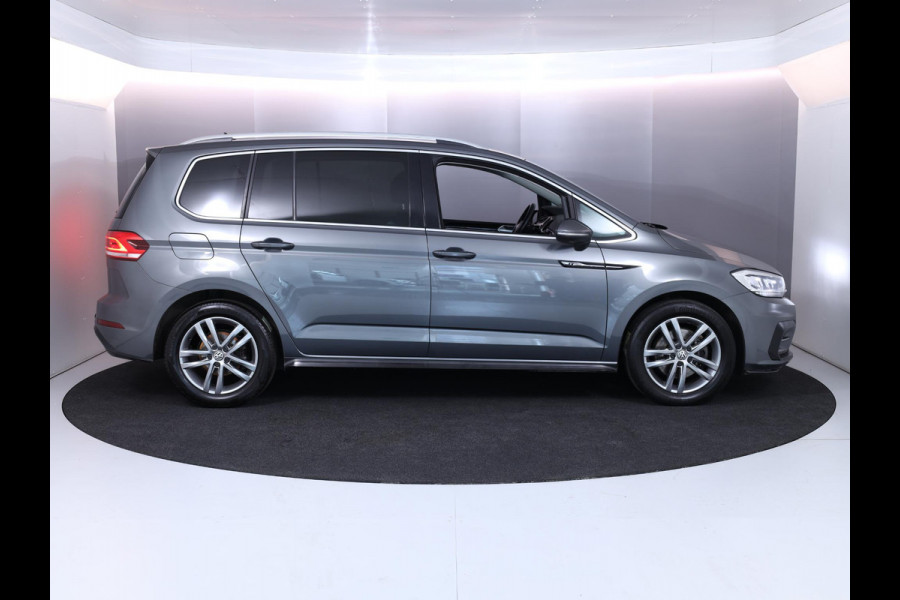 Volkswagen Touran 1.4 TSI Highline Edition R 7p 150pk DSG| Navi| Trekhaak| Alarm|Camera| 17'LM-velgen
