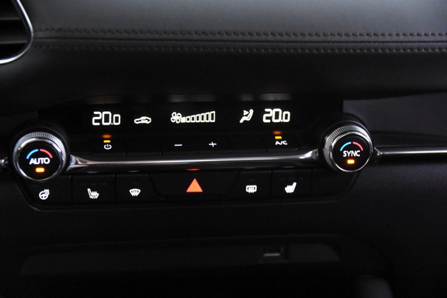 Mazda 3 2.0 e-SkyActiv-X M Hybrid *1ste Eigenaar*Navigatie*360 Camera*