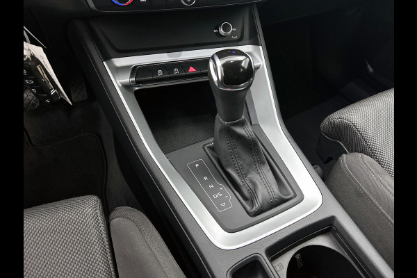Audi Q3 35 TFSI Advanced S-line (NL-auto, Navi, Digitale Dash, Sportstoelen, Parkeersensoren, Etc)