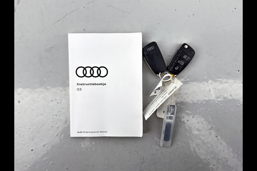 Audi Q3 35 TFSI Advanced S-line (NL-auto, Navi, Digitale Dash, Sportstoelen, Parkeersensoren, Etc)
