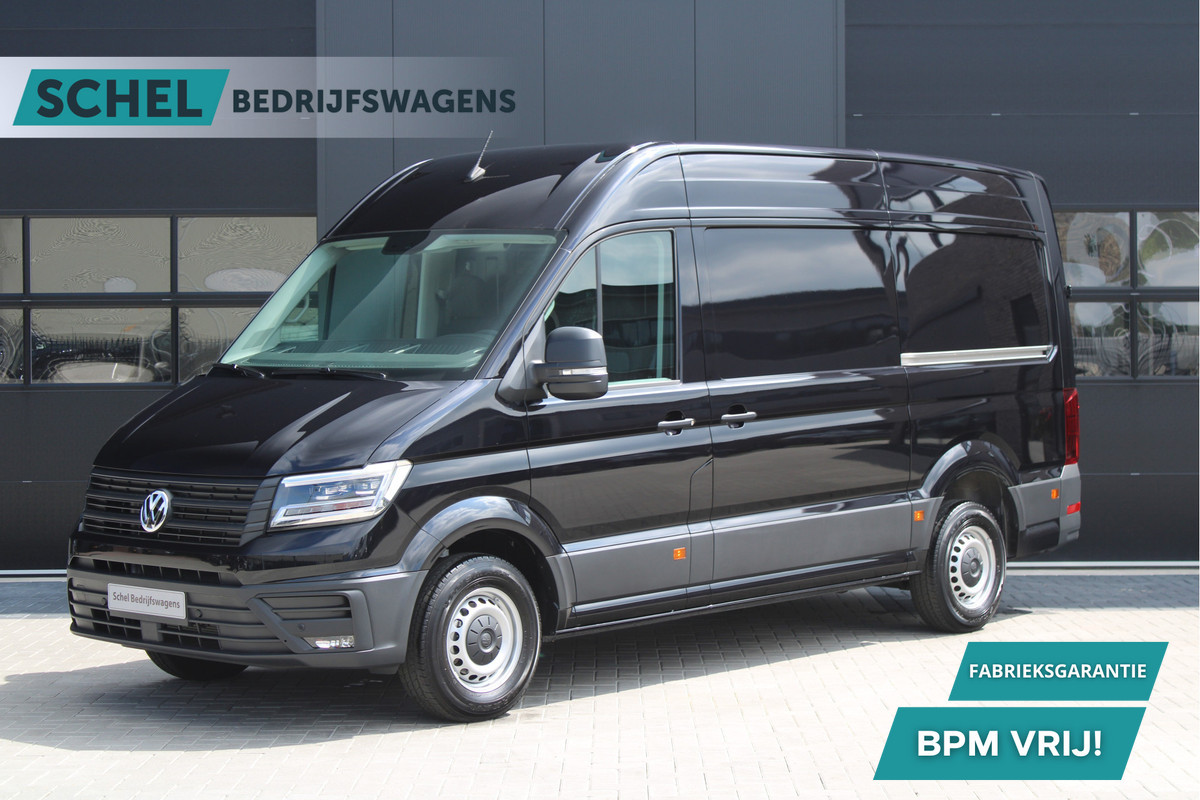 Volkswagen Crafter 35 2.0 TDI L3H3 177pk - 2x Schuifdeur - LED - Trekhaak - Navigatie - DAB - Geveerde stoel - Camera - Stoelverwarming - Rijklaar Volkswagen Crafter 35 2.0 TDI L3H3 177pk - 2x Schuifdeur - LED - Trekhaak - Navigatie - DAB - Geveerde stoel - Camera - Stoelverwarming - Rijklaar