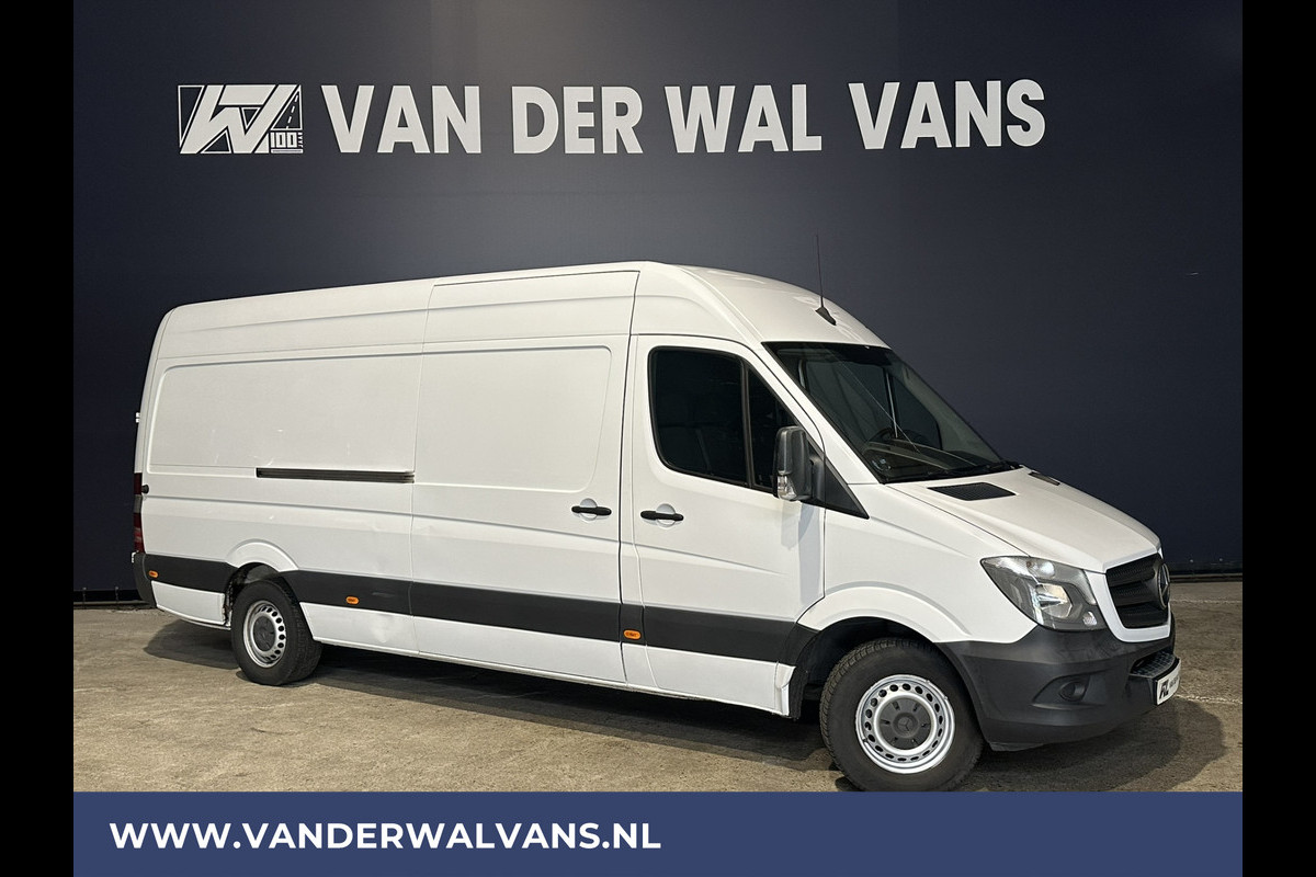 Mercedes-Benz Sprinter 316 CDI 163pk L3H2 Euro6 Airco | Camera | Navigatie | Trekhaak Bijrijdersbank, Bluetooth-telefonie, 270gr achterdeuren Mercedes-Benz Sprinter 316 CDI 163pk L3H2 Euro6 Airco | Camera | Navigatie | Trekhaak Bijrijdersbank, Bluetooth-telefonie, 270gr achterdeuren