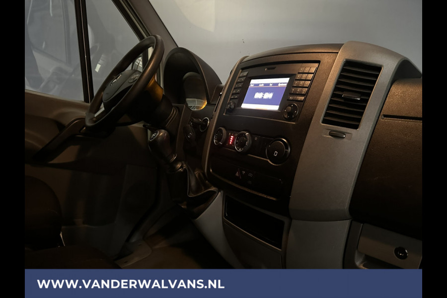 Mercedes-Benz Sprinter 316 CDI 163pk L3H2 Euro6 Airco | Camera | Navigatie | Trekhaak Bijrijdersbank, Bluetooth-telefonie, 270gr achterdeuren