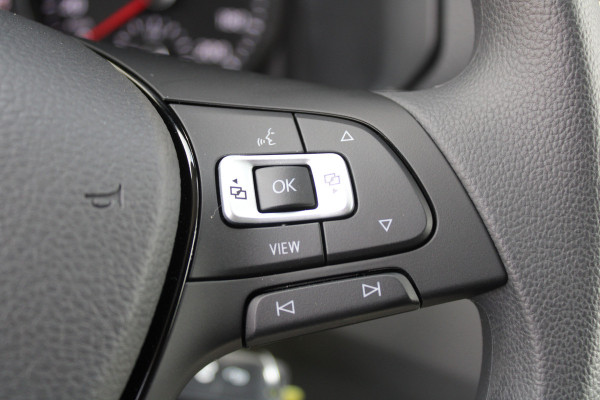 Volkswagen Crafter 35 2.0 TDI L3H3 177pk - 2x Schuifdeur - LED - Trekhaak - Navigatie - DAB - Geveerde stoel - Camera - Stoelverwarming - Rijklaar