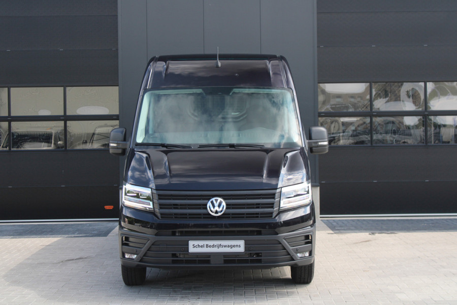 Volkswagen Crafter 35 2.0 TDI L3H3 177pk - 2x Schuifdeur - LED - Trekhaak - Navigatie - DAB - Geveerde stoel - Camera - Stoelverwarming - Rijklaar