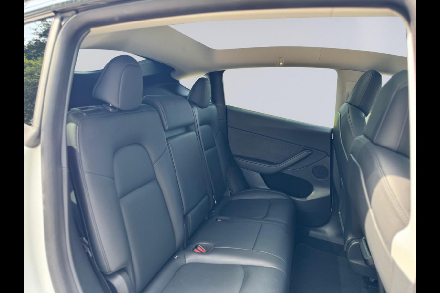 Tesla Model Y Long Range AWD 75 kWh Black line, 20 inch, panoramadak, leder, Nederlandse auto met nationale auto pas
