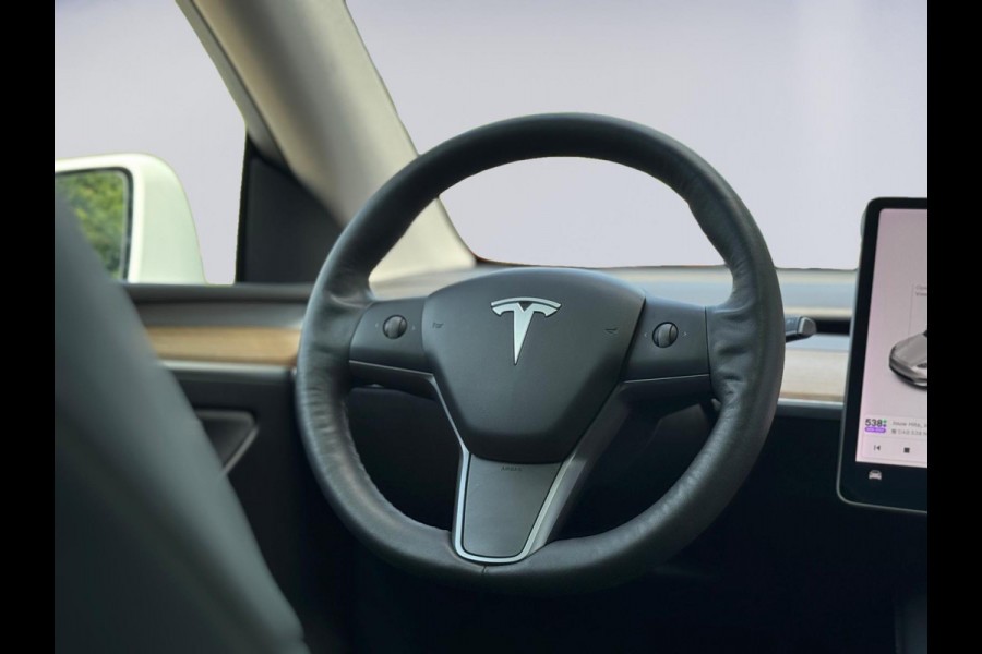 Tesla Model Y Long Range AWD 75 kWh Black line, 20 inch, panoramadak, leder, Nederlandse auto met nationale auto pas