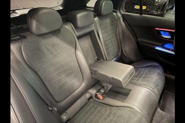 Mercedes-Benz C-Klasse Estate 300 e AMG Line PANO/BURMESTER/DAB/CAM/STOEL-M/SFEERVERL/V-COCKPIT///