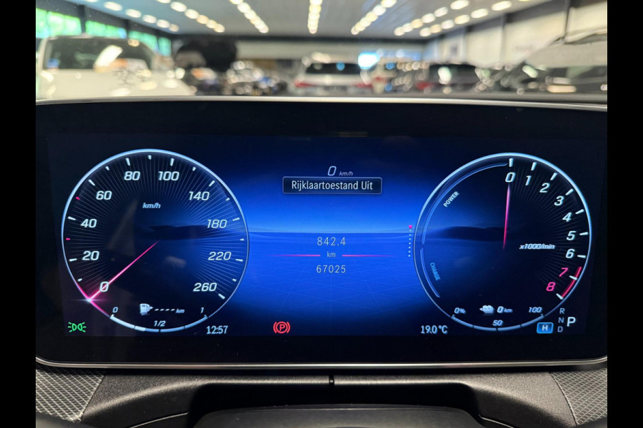 Mercedes-Benz C-Klasse Estate 300 e AMG Line PANO/BURMESTER/DAB/CAM/STOEL-M/SFEERVERL/V-COCKPIT///