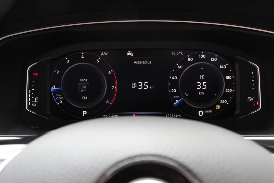 Volkswagen Tiguan 1.5 TSI 150pk DSG Comfortline Volkswagen Tiguan 1.5 TSI 150pk DSG ACT Comfortline | Navigatie | Apple Carplay/Android Auto | Climate Control | Electrische achterklep | Digitale Cockpit
