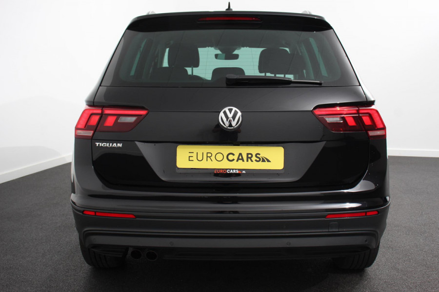 Volkswagen Tiguan 1.5 TSI 150pk DSG Comfortline Volkswagen Tiguan 1.5 TSI 150pk DSG ACT Comfortline | Navigatie | Apple Carplay/Android Auto | Climate Control | Electrische achterklep | Digitale Cockpit