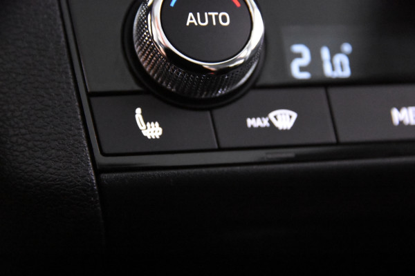 Škoda Kamiq 1.5 TSI ACT DSG *1ste Eigenaar*Leer*Panoramadak*Keyless*