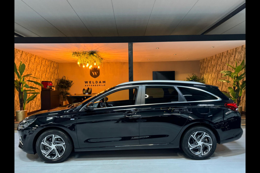 Hyundai i30 1.5 T-GDi MHEV Garantie Camera CarPlay StuurVW StoelVW Lane Cruise Clima Navi DAB Led Facelift Model Rijklaar