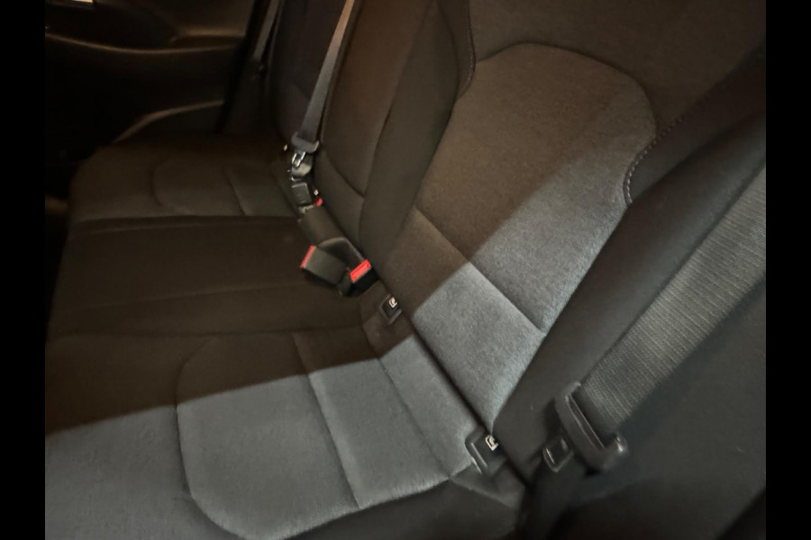 Hyundai i30 1.5 T-GDi MHEV Garantie Camera CarPlay StuurVW StoelVW Lane Cruise Clima Navi DAB Led Facelift Model Rijklaar