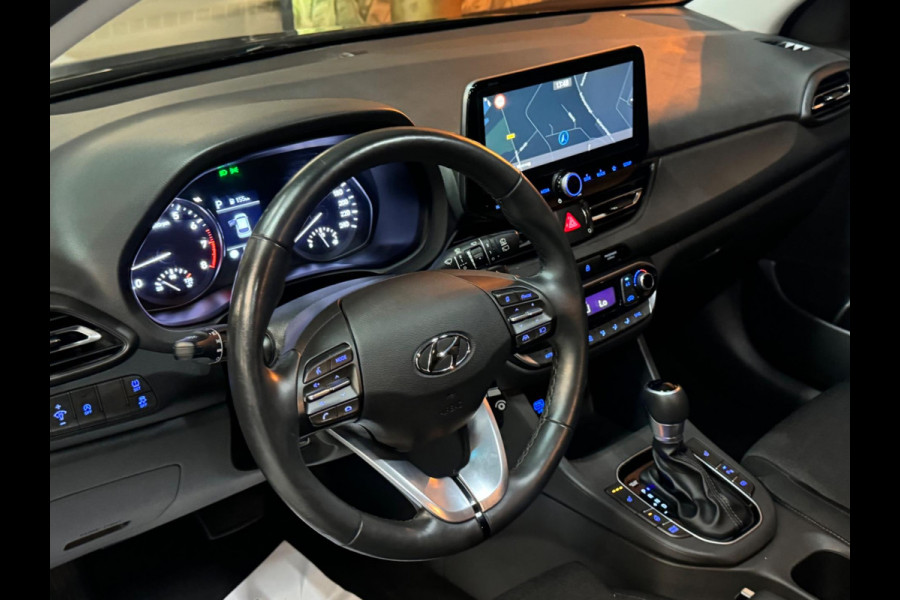 Hyundai i30 1.5 T-GDi MHEV Garantie Camera CarPlay StuurVW StoelVW Lane Cruise Clima Navi DAB Led Facelift Model Rijklaar