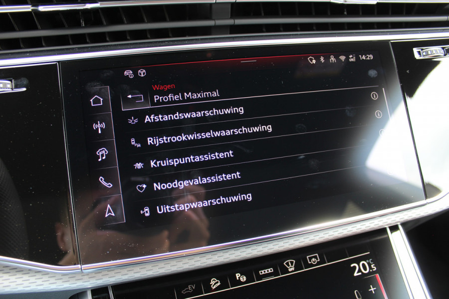 Audi Q8 60 TFSI e 490PK quattro Pro Line S Competition | Vierwielbesturing | Luchtvering | Panoramadak | Head-up | Trekhaak | B&O