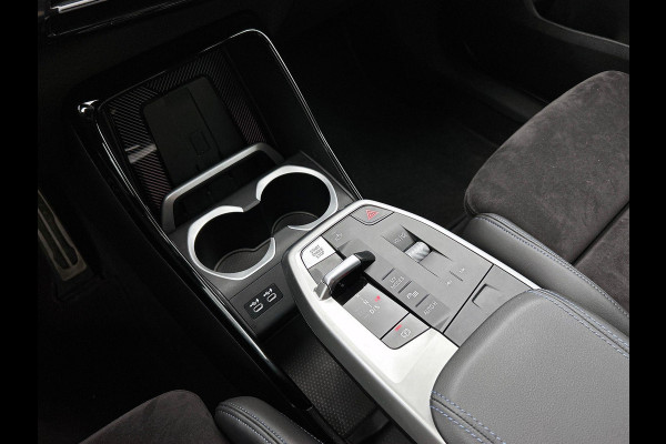 BMW X1 sDrive18i M-SPORT CAMERA CARPLAY EL-ACHTERKLEP