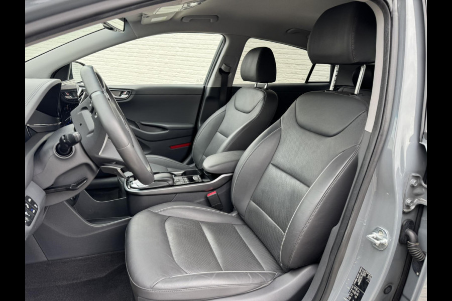 Hyundai IONIQ Premium EV 38 kWh Adaptive cruise control Climate control Stoel- en stuurverwarming Achterbankverwarming Snelladen