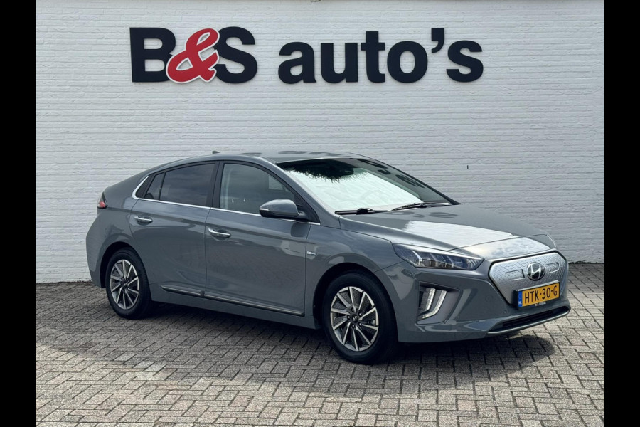 Hyundai IONIQ Premium EV 38 kWh Adaptive cruise control Climate control Stoel- en stuurverwarming Achterbankverwarming Snelladen