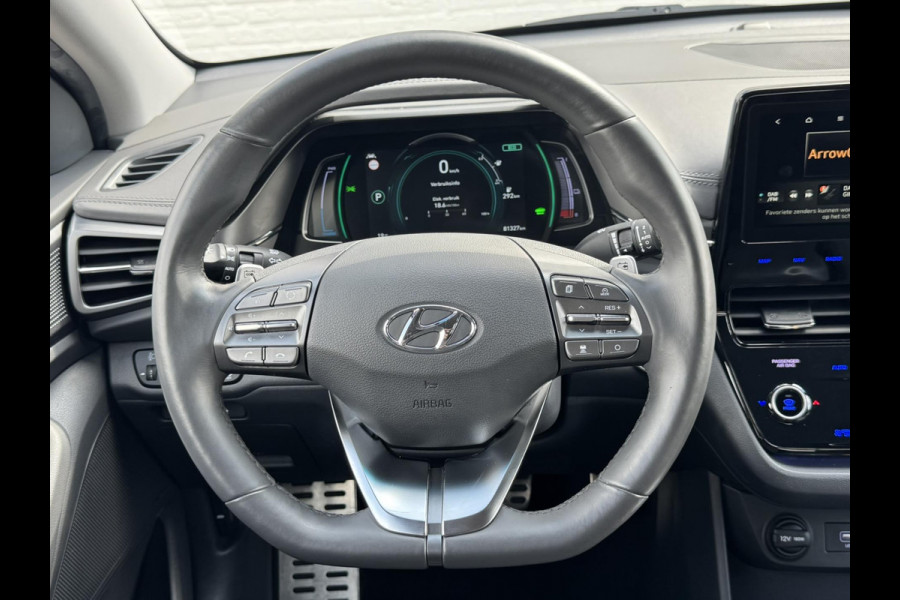 Hyundai IONIQ Premium EV 38 kWh Adaptive cruise control Climate control Stoel- en stuurverwarming Achterbankverwarming Snelladen