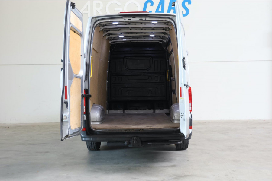 MAN TGE 2.0 GRIJS L3/H3 140PK 3500KG TREKGEWICHT TREKHAAK LEASE V/A € 144,- p.m. INRUIL MOGELIJK