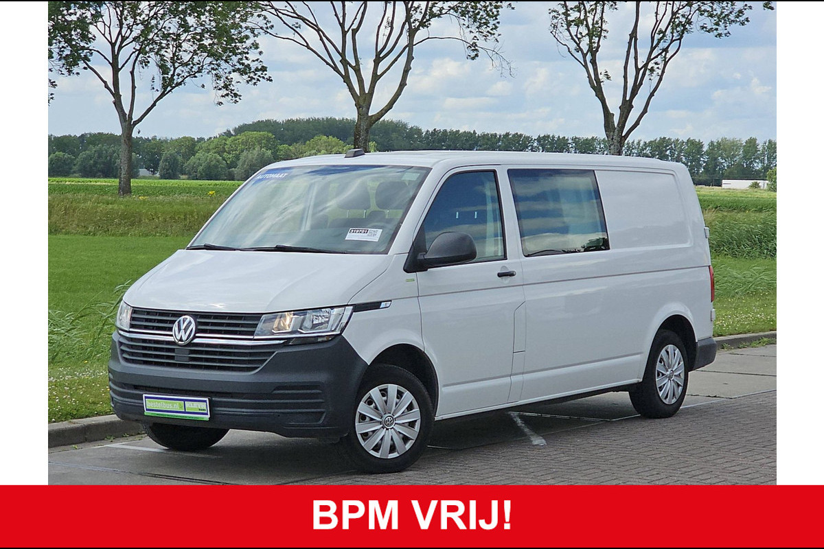 Volkswagen Transporter 2.0 TDI L2H1 T6.1 Automaat Airco Camera Trekhaak CarPlay Euro6! Volkswagen Transporter 2.0 TDI L2H1 T6.1 Automaat Airco Camera Trekhaak CarPlay Euro6!