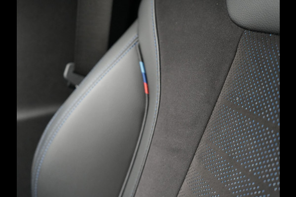 BMW 3 Serie Touring 320e M Sport Plug In Hybrid Dealer O.H PHEV | Alcantara Sportstoelen Verwarmd | 19"L.M | Keyless | Camera | Parkassist  | Apple Carplay | Sfeerverlichting | Navi Full Map |