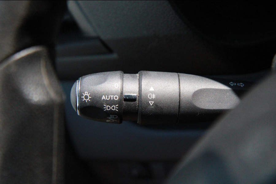 Peugeot Expert 231S 2.0 BlueHDI 122PK Premium / Cruise / App connect / Navi
