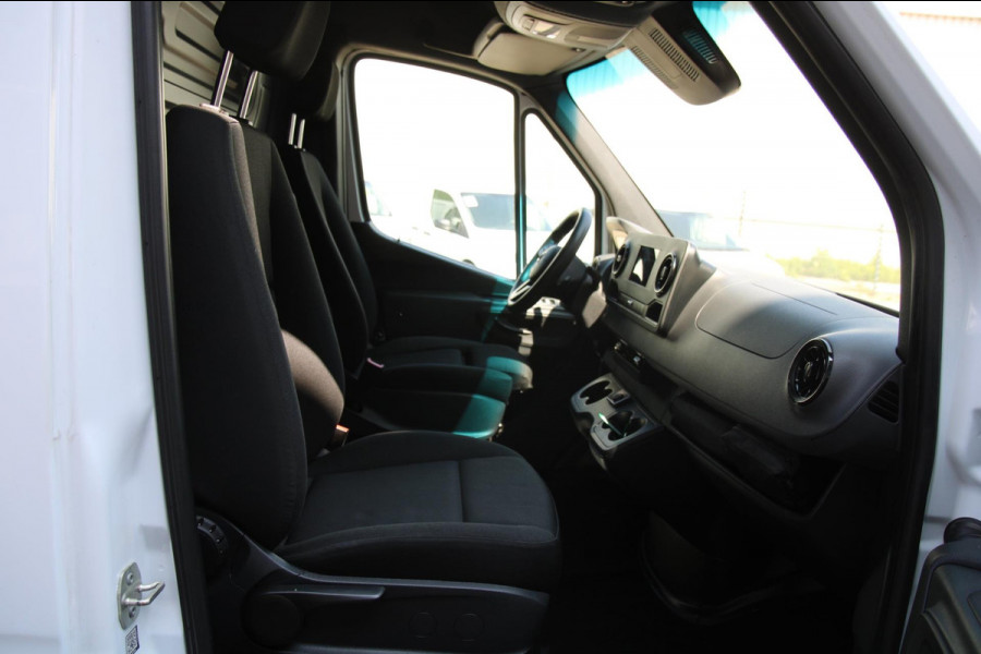 Mercedes-Benz Sprinter 314 2.2 CDI L2H2 / Automaat / Camera / Gev. Stoel / Multi stuur