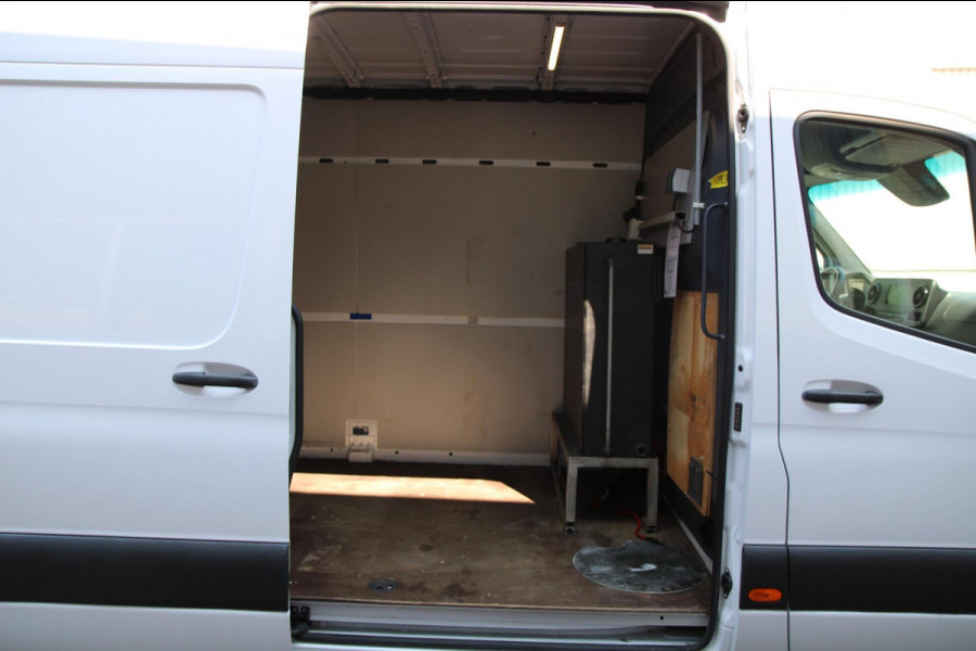 Mercedes-Benz Sprinter 314 2.2 CDI L2H2 / Automaat / Camera / Gev. Stoel / Multi stuur