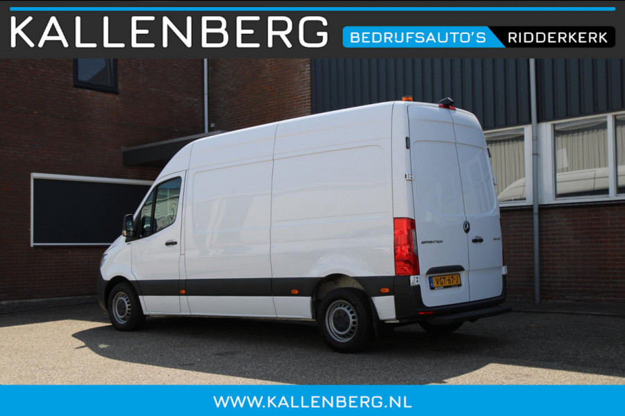 Mercedes-Benz Sprinter 314 2.2 CDI L2H2 / Automaat / Camera / Gev. Stoel / Multi stuur