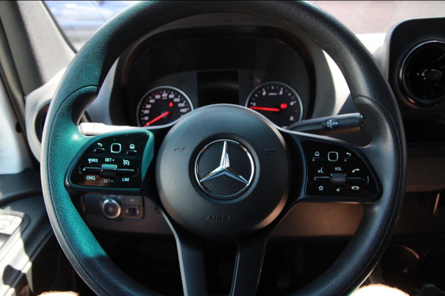 Mercedes-Benz Sprinter 314 2.2 CDI L2H2 / Automaat / Camera / Gev. Stoel / Multi stuur