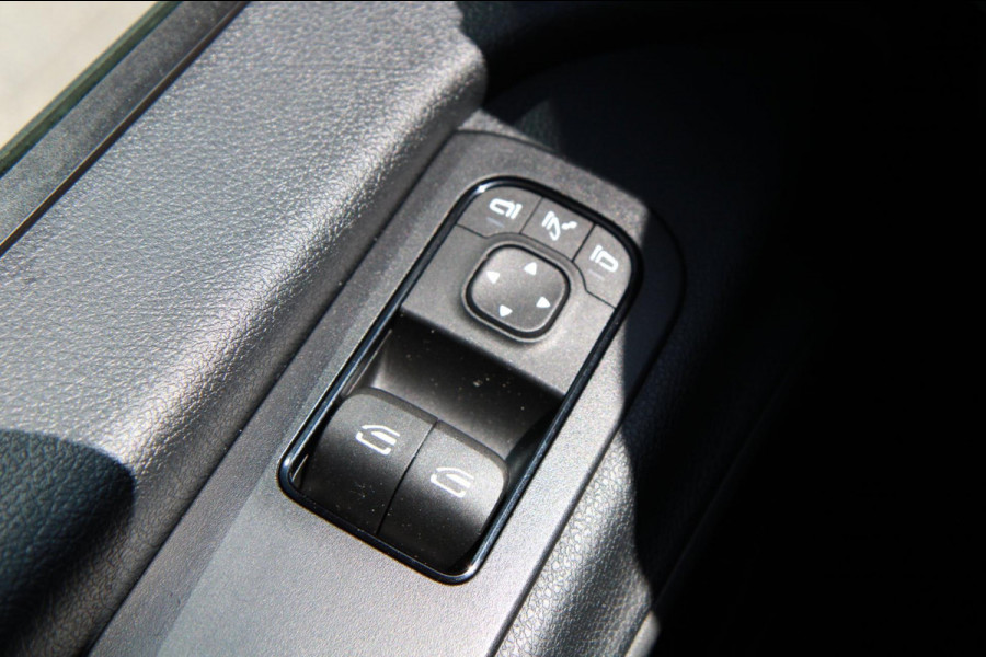 Mercedes-Benz Sprinter 314 2.2 CDI L2H2 / Automaat / Camera / Gev. Stoel / Multi stuur