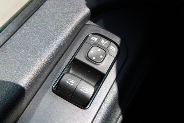 Mercedes-Benz Sprinter 314 2.2 CDI L2H2 / Automaat / Camera / Gev. Stoel / Multi stuur