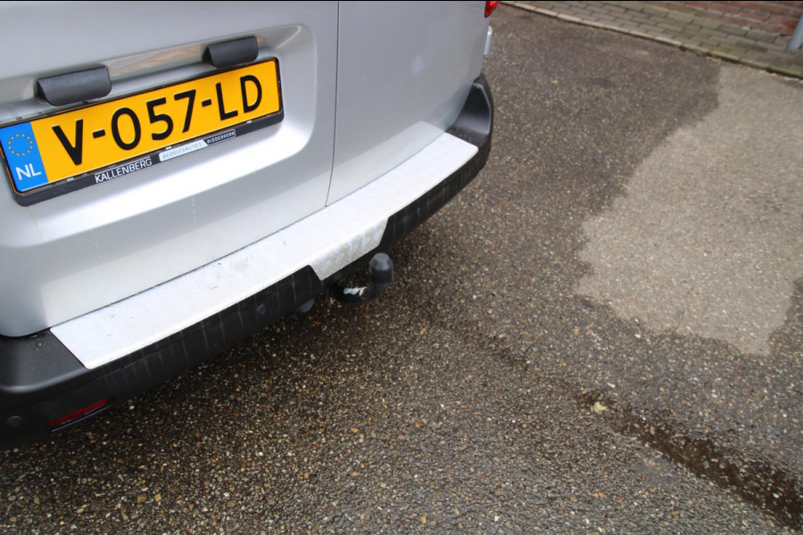 Toyota ProAce Compact 1.6 D-4D Cool Comfort / Trekhaak / Cruise / App connect / 3 zits
