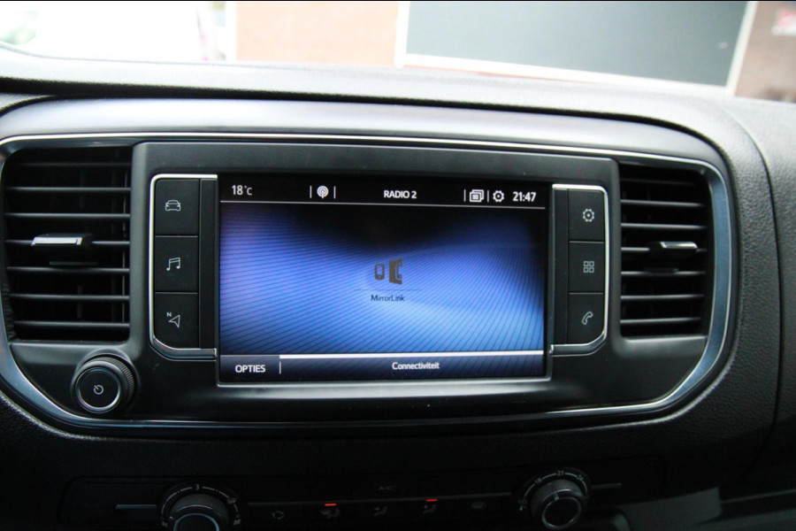 Toyota ProAce Compact 1.6 D-4D Cool Comfort / Trekhaak / Cruise / App connect / 3 zits