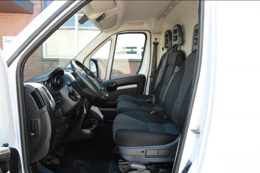 Fiat Ducato 30 2.3 MultiJet L2H1 / Trekhaak / Imperiaal / Camera / 3 zits