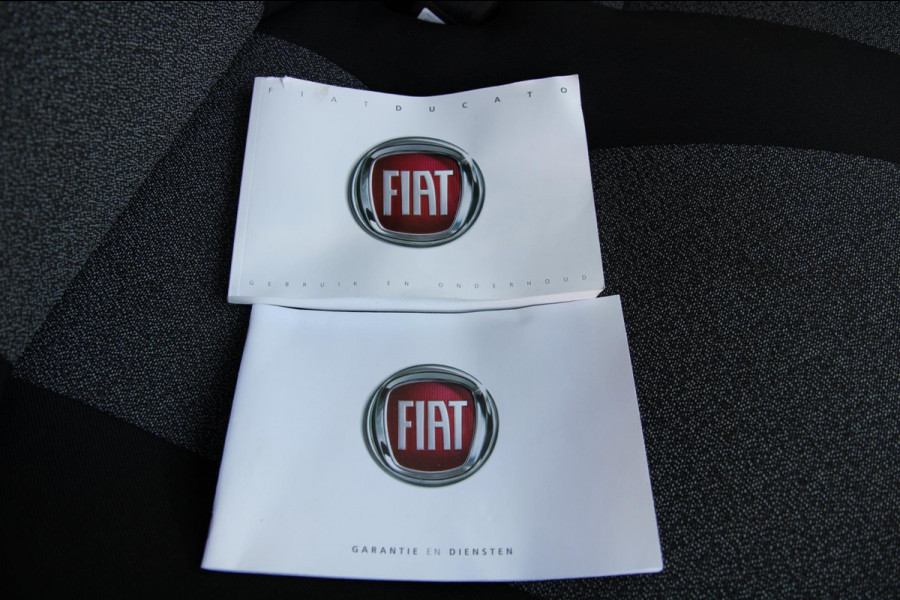 Fiat Ducato 30 2.3 MultiJet L2H1 / Trekhaak / Imperiaal / Camera / 3 zits