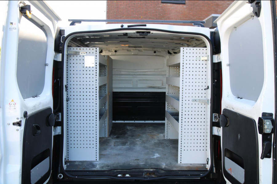 Renault Trafic 1.6 dCi 95PK L1H1 Comfort / Laadruimte inrichting / App connect / Trekhaak