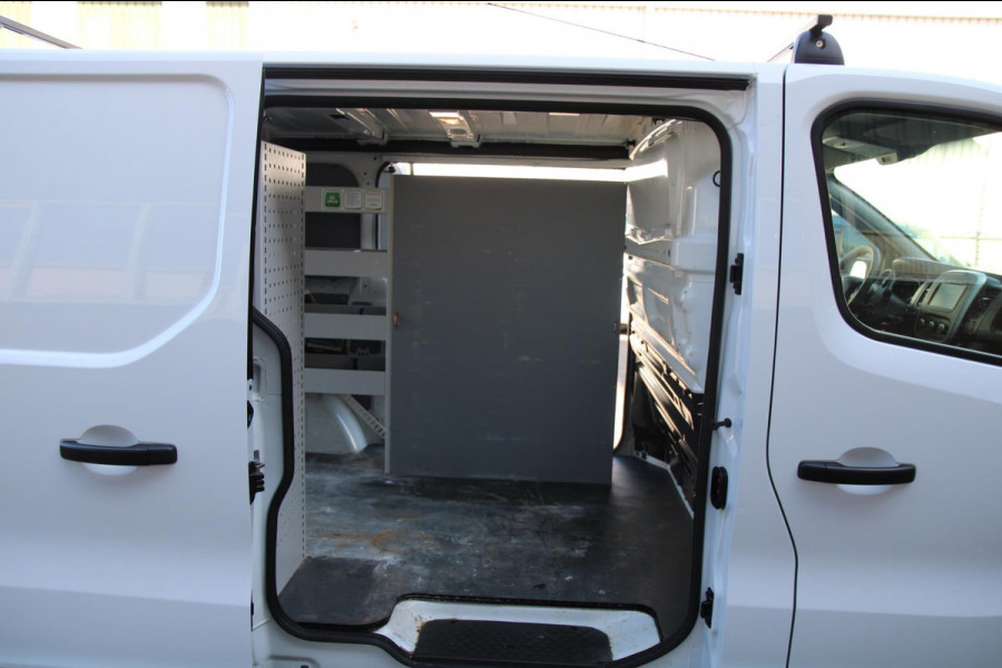 Renault Trafic 1.6 dCi 95PK L1H1 Comfort / Laadruimte inrichting / App connect / Trekhaak